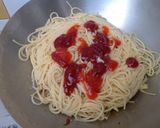 Foto langkah ke 4 dari resep Spaghetti Goreng Praktis ala nyokap.