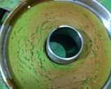 Foto langkah ke 8 dari resep Bolu Pandan Praktis Super Ekonomis.