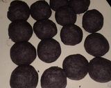 Foto langkah ke 3 dari resep Onde-onde empuk ketan hitam kentang.