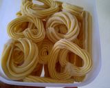 Foto langkah ke 4 dari resep Churros renyah dan enak.