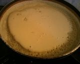 Foto langkah ke 4 dari resep Martabak Bolu .