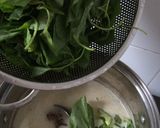 Foto langkah ke 5 dari resep Bobor Bayam .