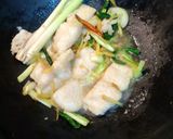 Foto langkah ke 3 dari resep Steamed Fish Fillet.