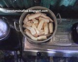 Foto langkah ke 2 dari resep Yummy Chocolate Cassava.