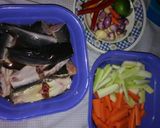 Foto langkah ke 1 dari resep Lele masak acar.