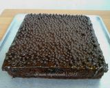 Foto langkah ke 8 dari resep "Choco Crispy Steamed Cake".