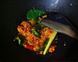 Foto langkah ke 5 dari resep Sambal Krecek .