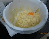 Foto langkah ke 3 dari resep Cupcake Apel Tabur Kayu Manis Gula Palem.