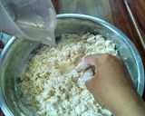 Foto langkah ke 2 dari resep Roti Tissue Mini.