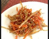 Foto langkah ke 5 dari resep Sayuran tumis(きんぴらごぼう/Kinpira gobo).