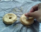 Foto langkah ke 6 dari resep Donat Klasik.