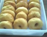 Foto langkah ke 9 dari resep Donat Klasik.