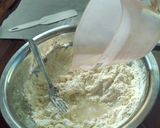 Foto langkah ke 4 dari resep Simple Puff Pastry.