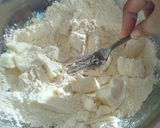Foto langkah ke 3 dari resep Simple Puff Pastry.
