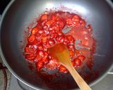 Foto langkah ke 3 dari resep HOMEMADE Strawberry Jam.