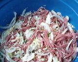 Foto langkah ke 1 dari resep ROTI BAWANG SMOKE BEEF KEJU.