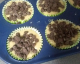 Foto del paso 8 de la receta: ☕ Muffins con chips de chocolate 🍫