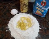 Foto del paso 1 de la receta: Minimedialunas sin levadura (fácil)