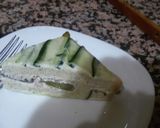 Une image de l'étape 5 de Sandwich pain de mie mayonnaise -thon et cornichon.