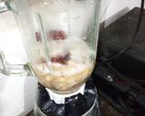 A picture of step 1 of Guajillo Enfrijoladas by the Correa Family.
