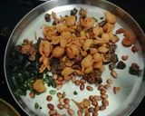 A picture of step 8 of Bhindi pakora.