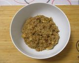 Zsemlemártás 🍞 pirított zsemléből 🥖, fokhagymásan 🧄, alaplével 🍲 recept fázis 5 fotója
