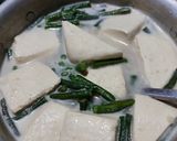 Foto langkah ke 4 dari resep Tahu Kacang Panjang Santan.