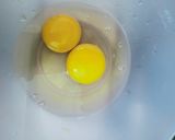 Foto langkah ke 2 dari resep Telur Dadar Sayur Pedas.
