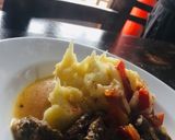 Foto del paso 5 de la receta: Bifes con puré