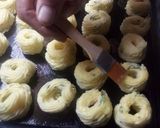 Foto del paso 3 de la receta: Puré duquesa con salsa de queso