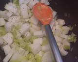 Foto del paso 1 de la receta: Crema de puerros con nabos