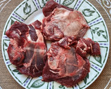 Foto del paso 1 de la receta: Carrilladas de ternera con verdura