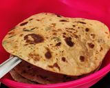 A picture of step 5 of Methi ke parathe.