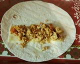 صورة لخطوة 2 من وصفة التورتيلا بالشكشوكة المدخنة 🌯😍😋