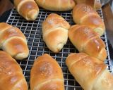 Foto langkah ke 8 dari resep Matcha Sarikaya Salt Bread.