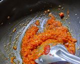 A picture of step 3 of Bottle gourd bhaji.