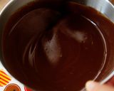 A picture of step 3 of Mini Rich Chocolate Cakes | use 12 cup muffin pan.