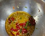 รูปขั้นตอนการทำที่ 2 ของ ยำปลาแซลมอนย่าง