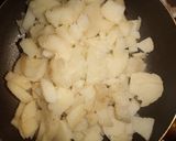 Foto del paso 5 de la receta: Torta de papas con longaniza estilo (pambazo)