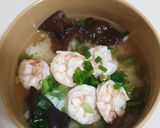 รูปขั้นตอนการทำที่ 3 ของ ข้าวต้มกุ้ง