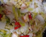 Foto langkah ke 4 dari resep Tumis sawi putih dan tahu sederhana.