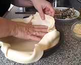 Foto del paso 12 de la receta: Galette con pollo, champiñones y espinacas