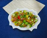 A picture of step 5 of Fattoush Salad.