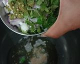 A picture of step 1 of Veg cheese sandwich.