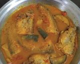 A picture of step 6 of Pabda Fish Curry.