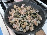 Riso Venere con Vongole e Gamberetti