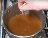 A picture of step 7 of Thai style Prawn Broth.