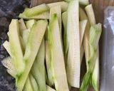 Foto del paso 1 de la receta: Fideos de zucchini con salsita casera💣