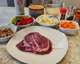 Foto del paso 1 de la receta: Carrilleras de ternera en salsa de nueces y curry