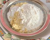 A picture of step 5 of Festive Soya Flour Cake with Rum-Soaked Fruits.
